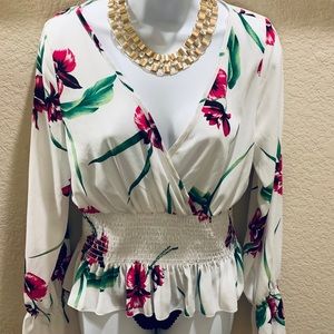 A’GACI Top in White and size-L